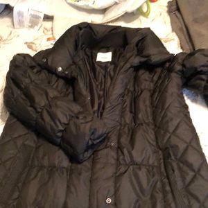 Black maternity Mamalicious puffy jeacket.
